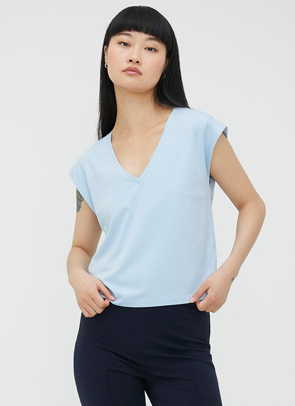 Soho V-Neck Flounce Tee ?? | S || Light Blue
